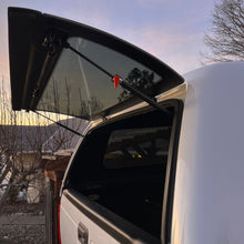 Load image into Gallery viewer, HoodStay™